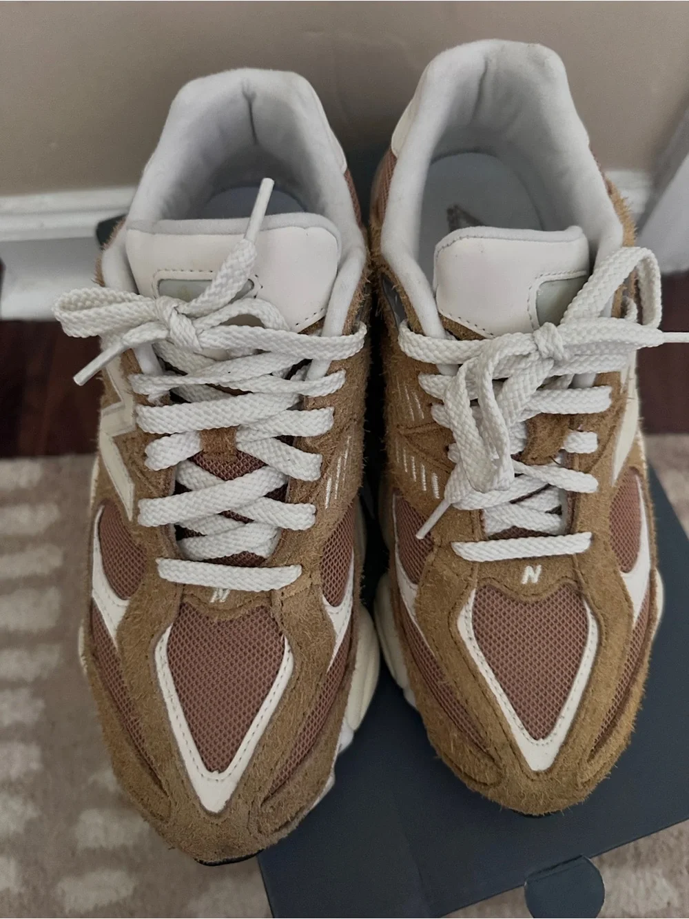 New Balance 9060 Women's Beige Suede and Beige Mesh Sneakers - Picture 4 of 8